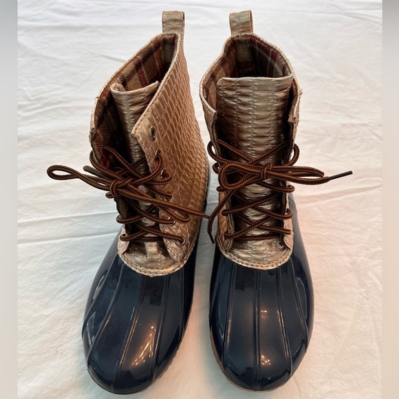 Yoki Duck Boots Navy & Gold Size 10 - Picture 2 of 12